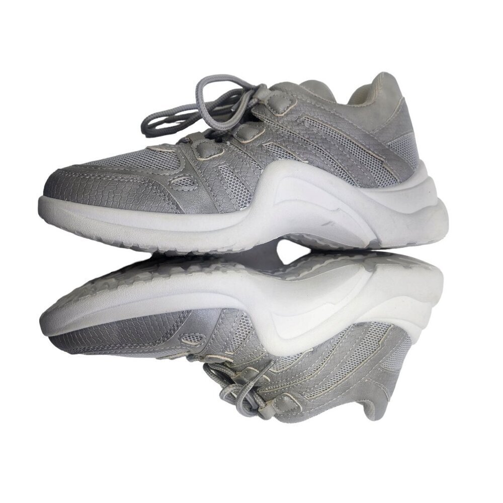 Qupid Rue 21 Gray Athletic Shoe‎ Women's Size 5 - Picture 7 of 10